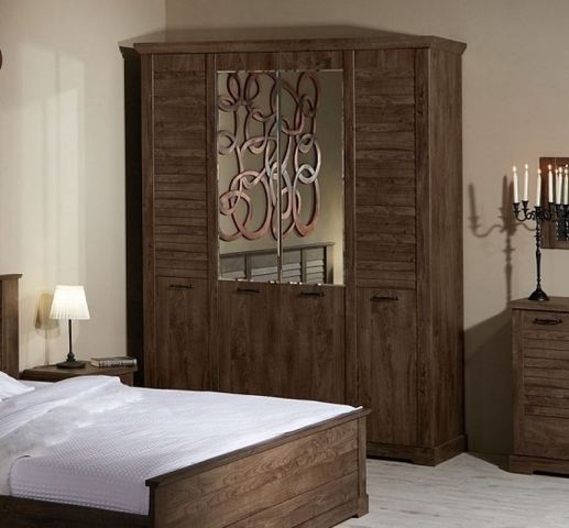 556f0649c70fd8d110c3013eb37db083