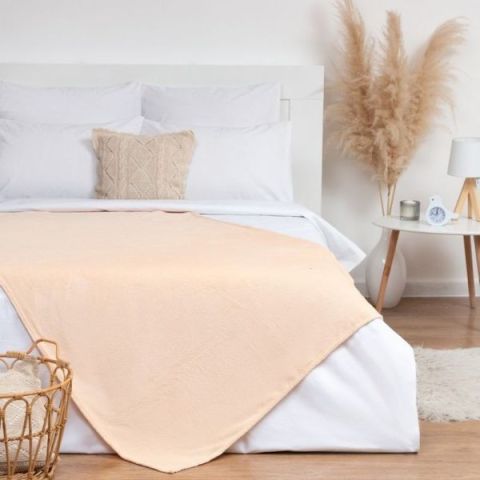 плед молочный