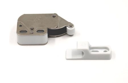 Защелка мебельная MINI LATCH (никель) арт.188, 188