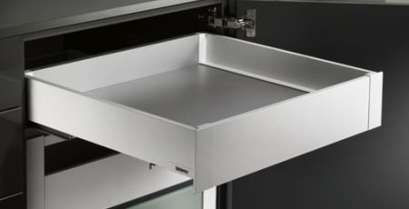 Соединитель фронтальный для ящиков Tekform slimline 70 мм, белый арт.655-8065-150-00, 655-8065-150-00